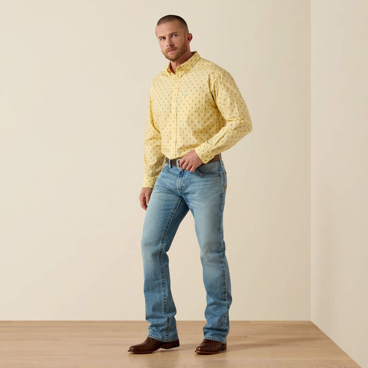 M4 Relaxed Gus Boot Cut Jeans - Kayne