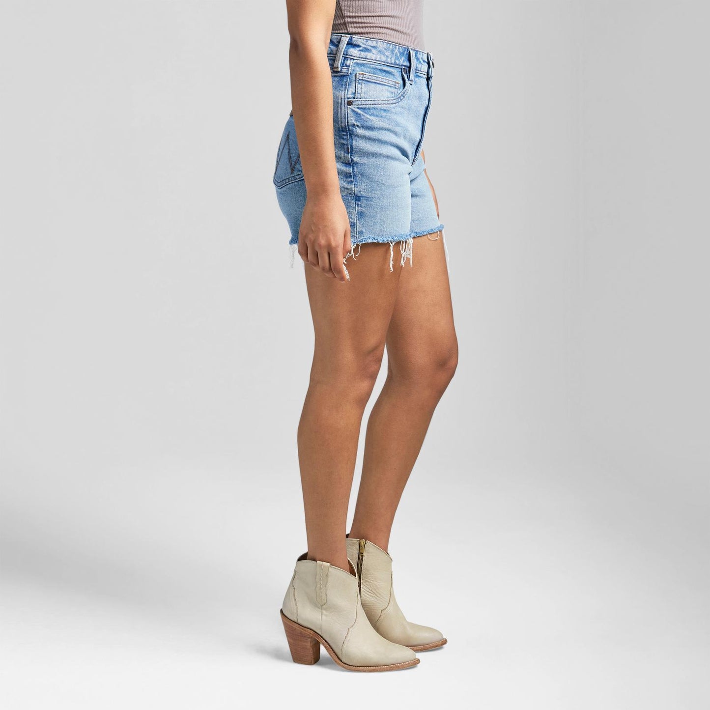 Wrangler Retro® Bailey Short - High Rise - Quinn
