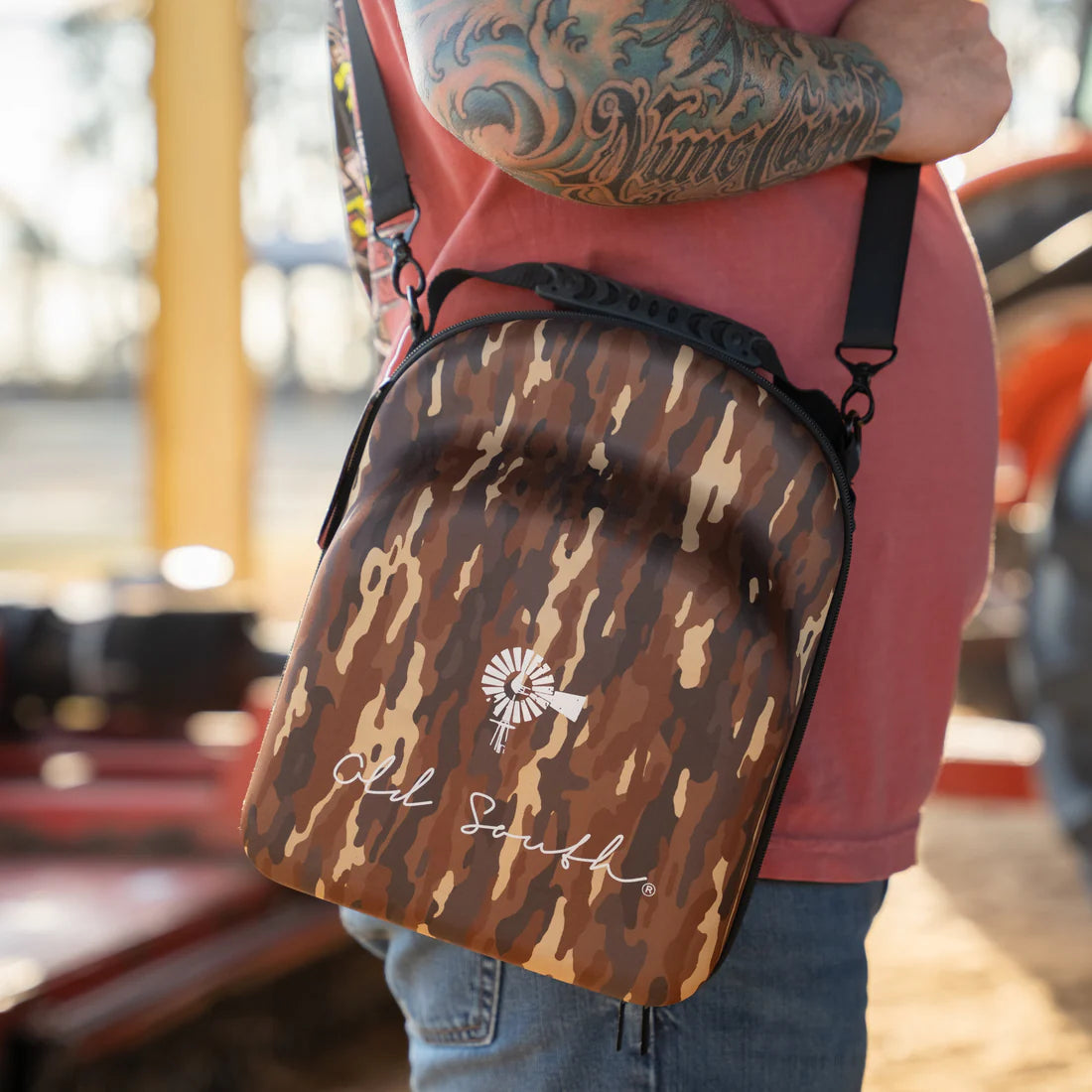 Hat Travel Case - Bark Camo
