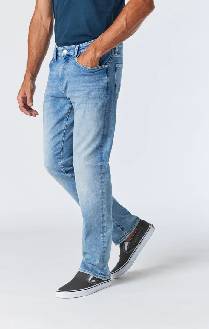 Zach Lt Foggy Feather Blue