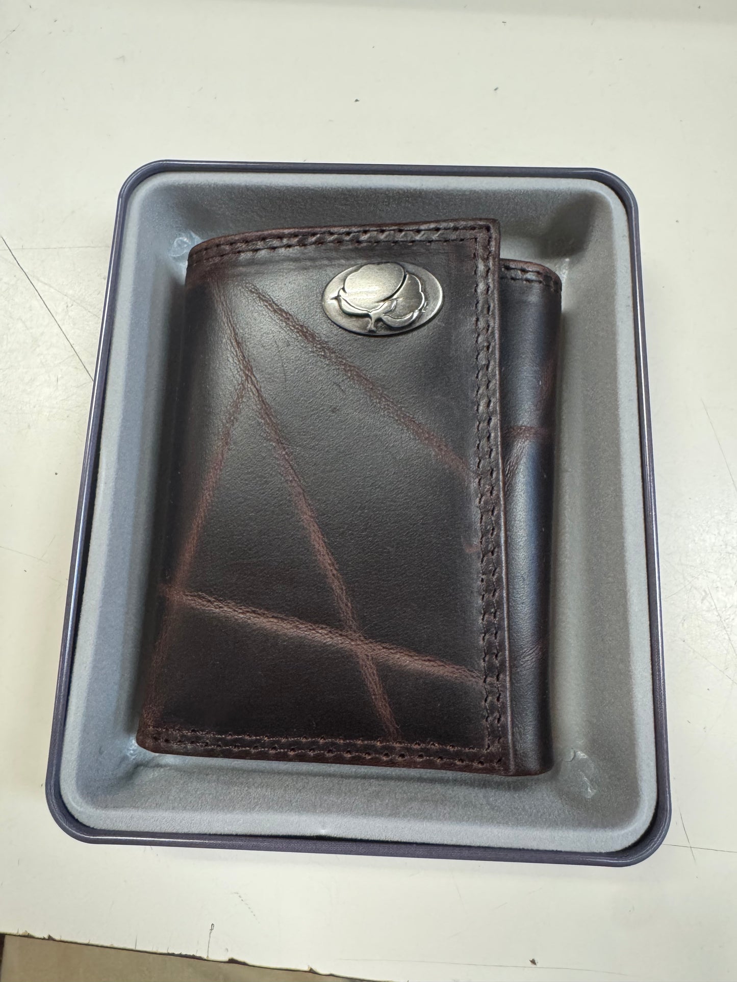 Wrinkle Leather Trifold Wallet - Cotton Concho