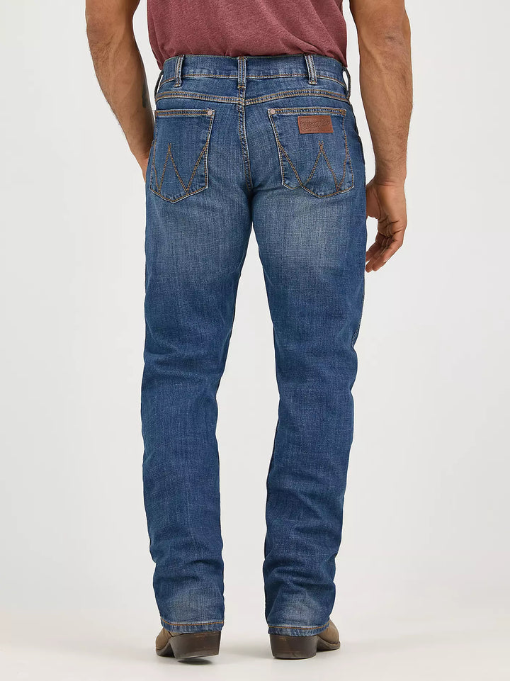 Wrangler Retro Slim Fit Straight Leg - Cottonwood