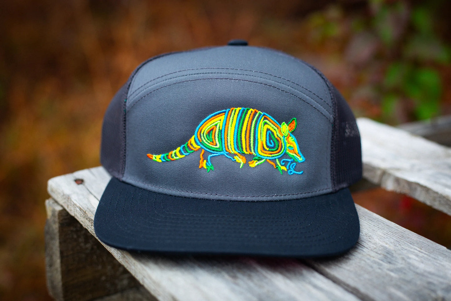 Neon Armadillo - Charcoal/Black