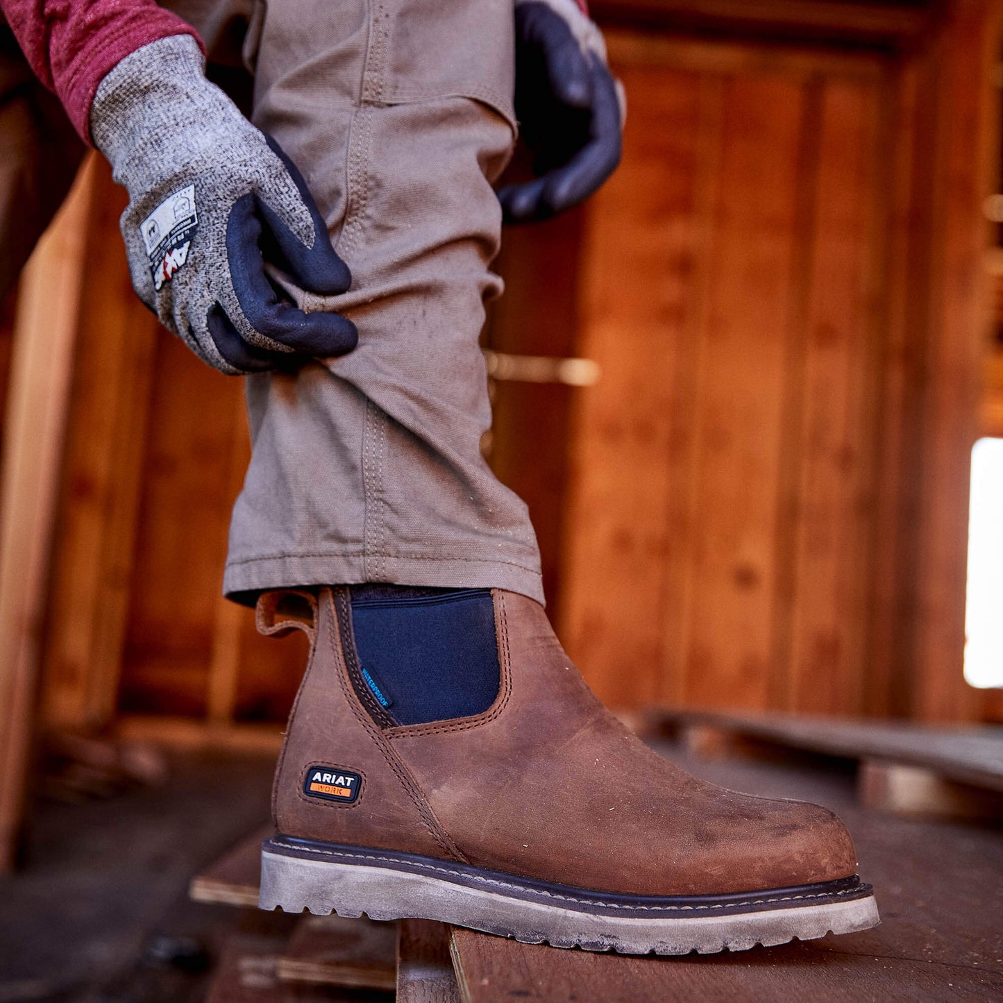 Rebar Wedge Chelsea H2O