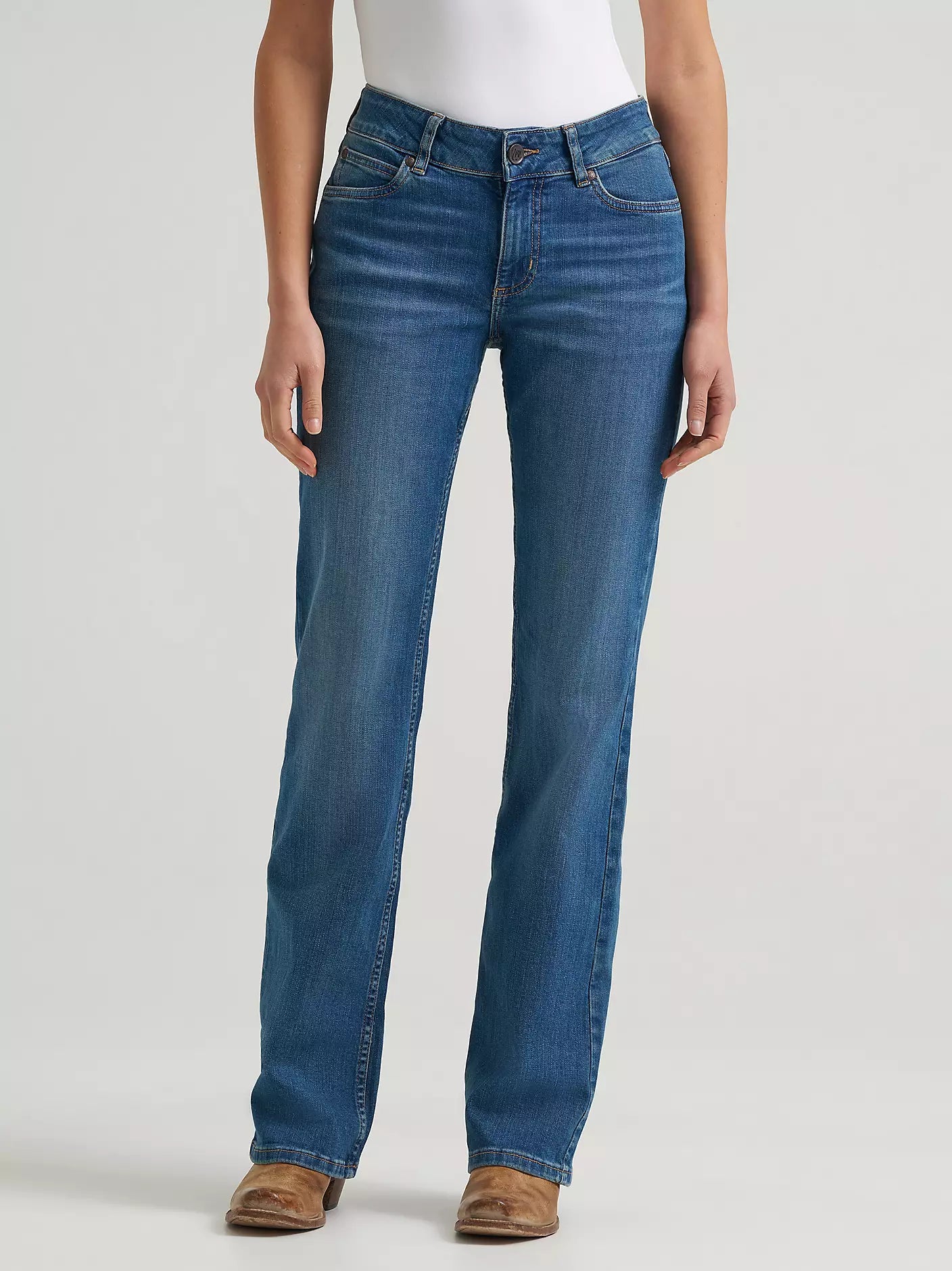 Women's Wrangler Retro® Mae Mid Rise Bootcut Jean - Nadia
