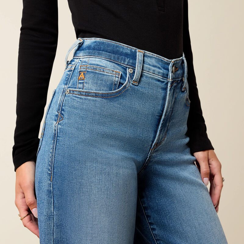 High Rise Revel Vilma Ultrastretch Wide Leg Jeans - Palmdale