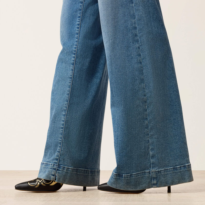 High Rise Revel Vilma Ultrastretch Wide Leg Jeans - Palmdale