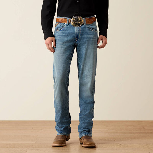 M5 Straight Jonathan Straight Leg Jeans - Logan