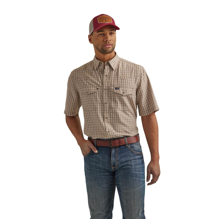 Wrangler Performance S/S Button Shirt - Tan