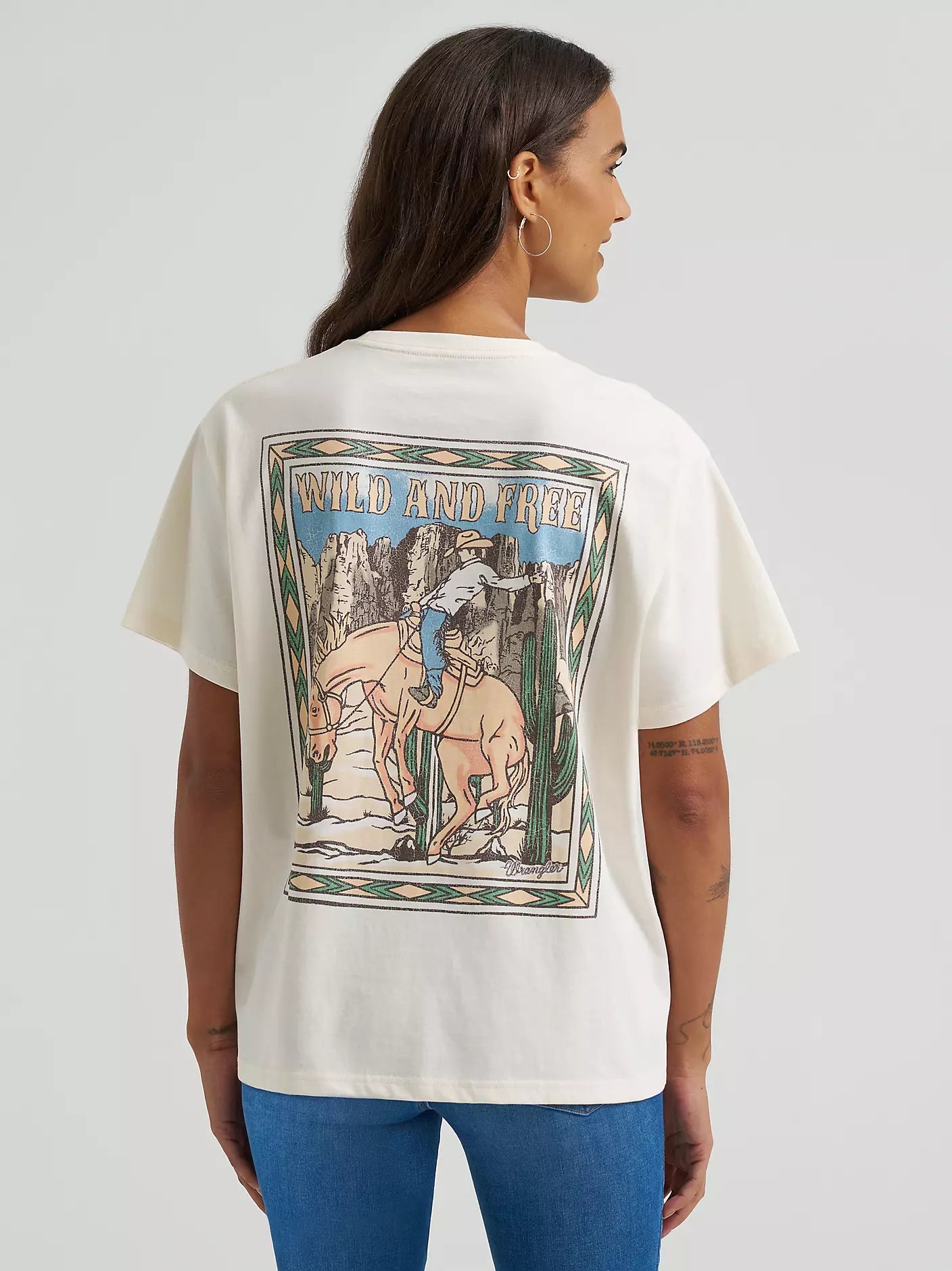 Wild Free Stamp Girlfriend Back Graphic Tee - Egret