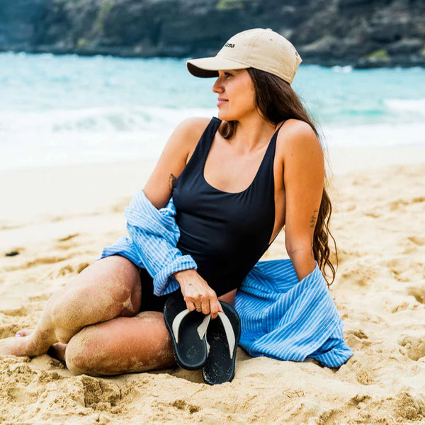 Women's 'Ohana Sandal - Ecru & Black