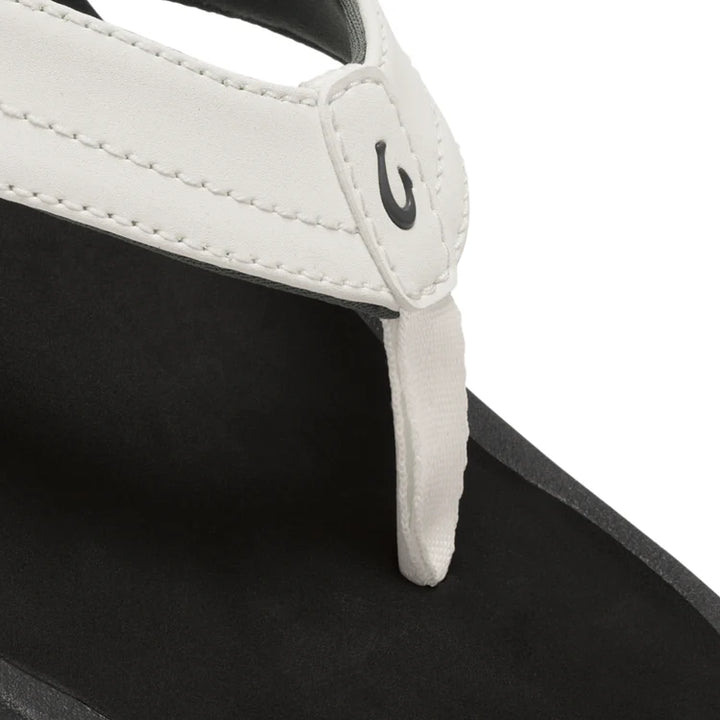 'Ohana Women's Beach Sandal  - Bright White & Black