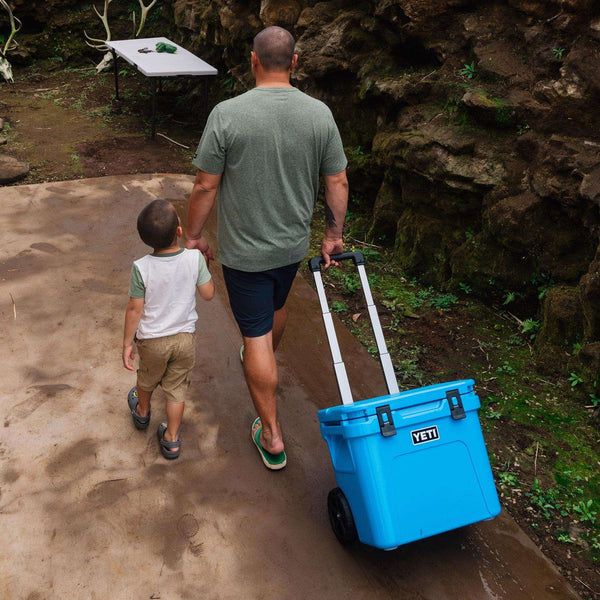 Roadie® 32 Wheeled Cooler - Big Wave Blue