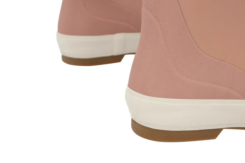 Women's 9" Legacy Waterproof Boot - Pink