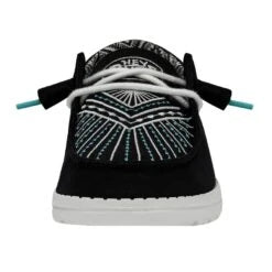 Wendy Western New Moon