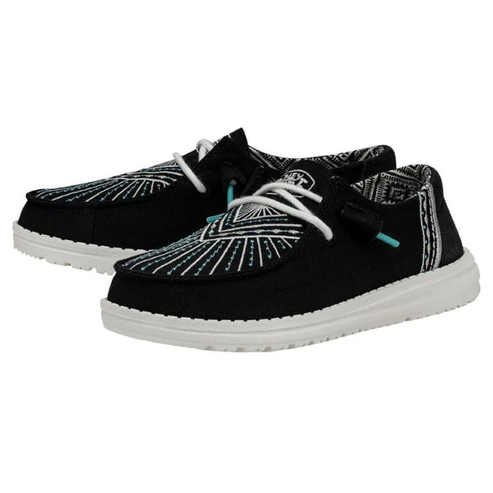 Wendy Western New Moon