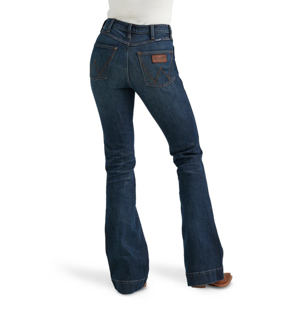 Women’s Wrangler Retro® Bailey High Rise Bootcut Jean - Beau Dark Wash
