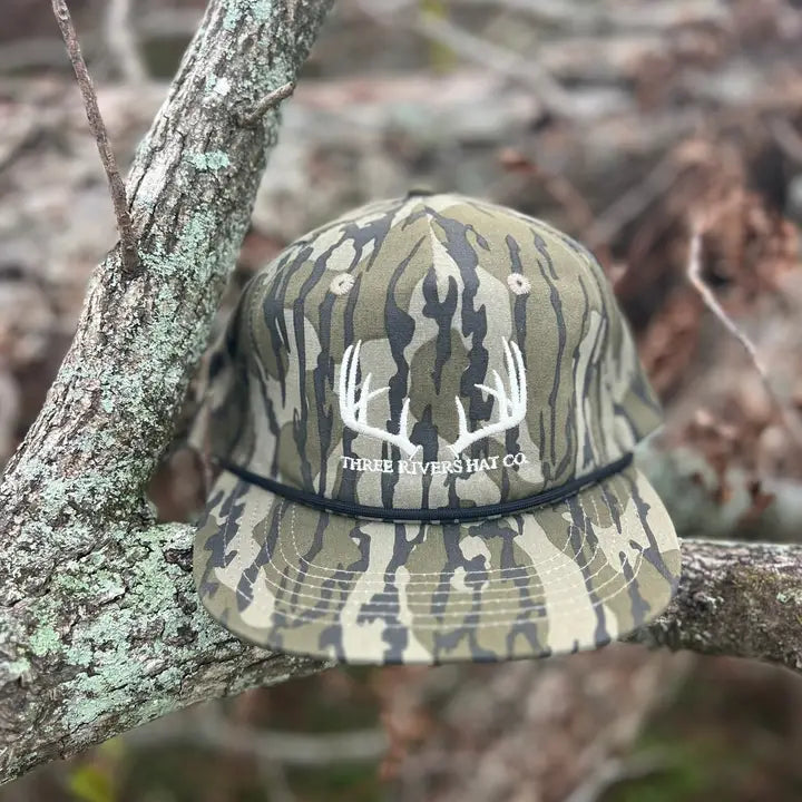 Classic Whitetail Rack - Rope Snapback - Mossy Oak