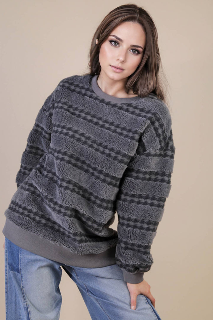 Oversized Textured Fleece Sweater - Grey