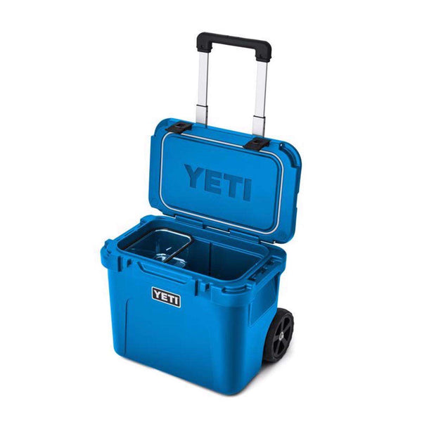 Roadie® 32 Wheeled Cooler - Big Wave Blue