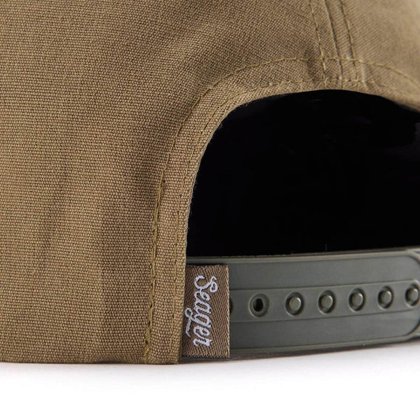 Badge Snapback-Olive