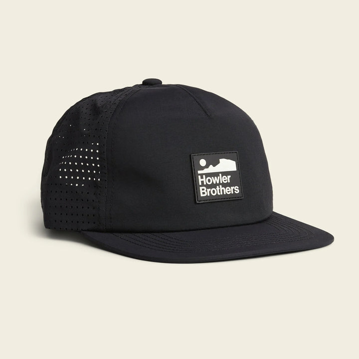 Aperature Tech Strapback Hat - Howler Arroyo - Black