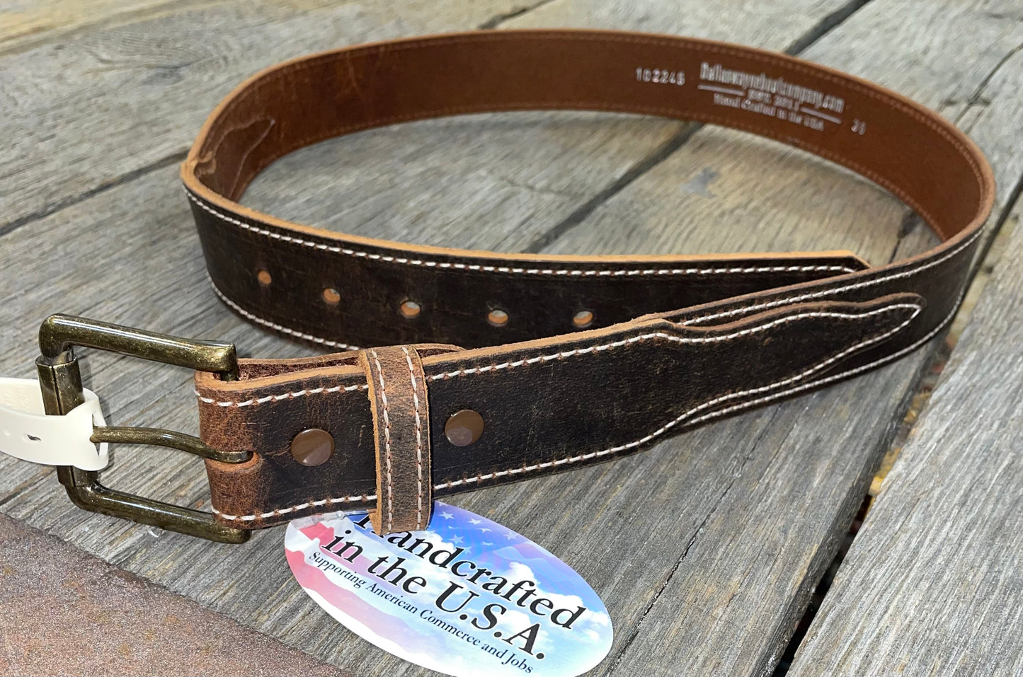 Yellowstone Distressed Brown Belt 1.5" w/ Scallop