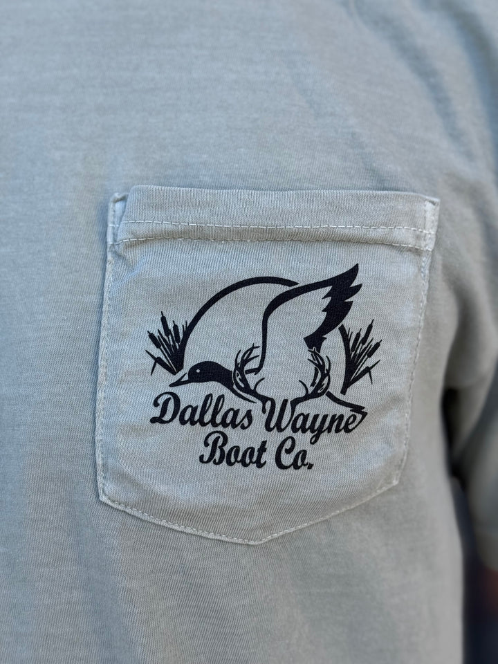 Merry Marshlands Pocket Tee - Sandstone