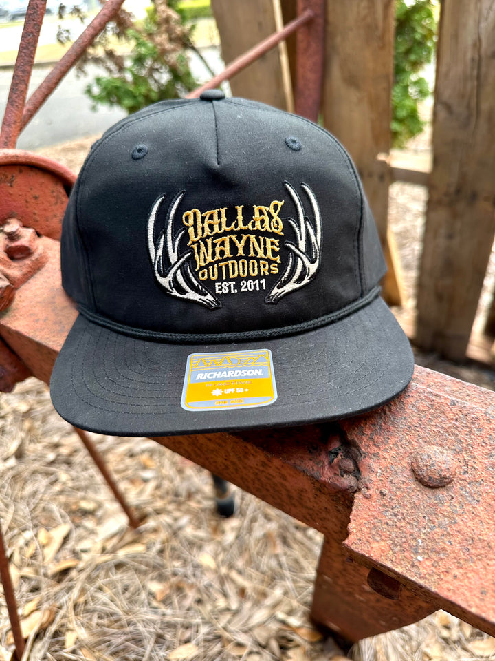 DW Shed Gramps Hat - Black & Black