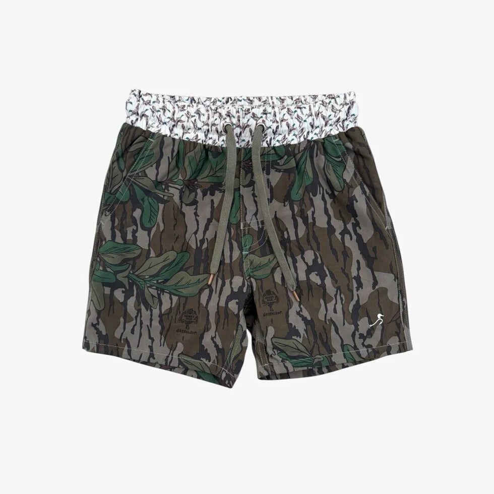 Youth Hamilton Athletic Short || Mossy Oak® Greenleaf + Delta Wings