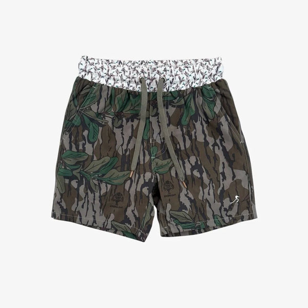 Youth Hamilton Athletic Short || Mossy Oak® Greenleaf + Delta Wings