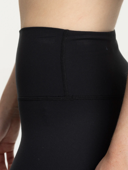 Women's All Day 7/8 Pocket Legging - Black