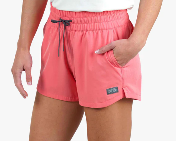 Strike Shorts - Soft Coral