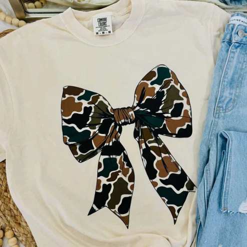 Old School Camo Bow Short Sleeve T-Shirt