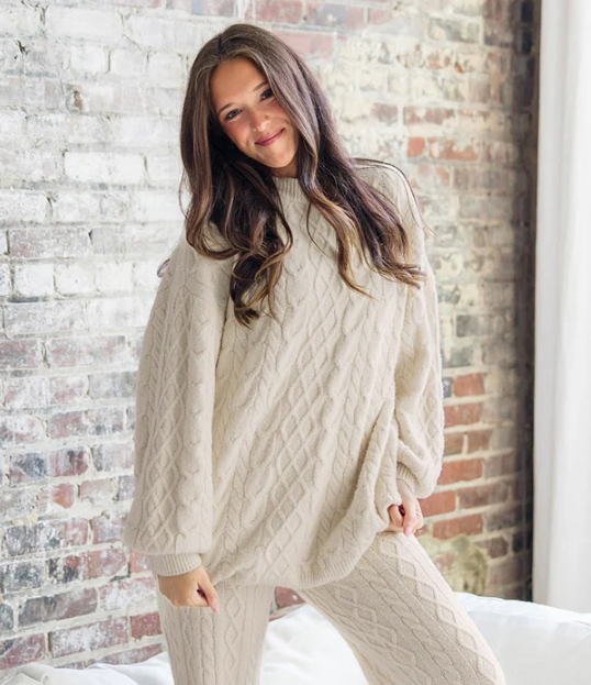 Comfy Cozy Cable Sweater - Parchment