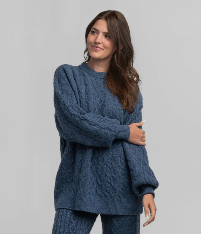 Comfy Cozy Cable Sweater - Windsor