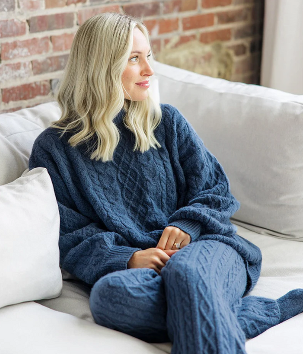 Comfy Cozy Cable Sweater - Windsor