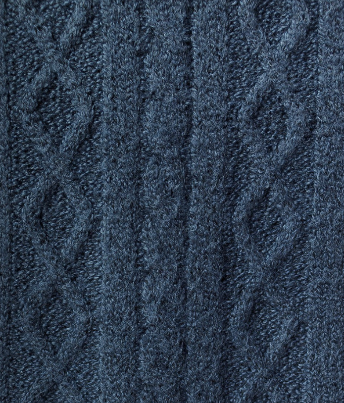 Comfy Cozy Cable Sweater - Windsor