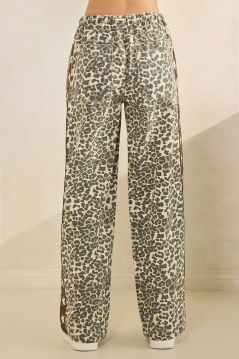 Leopard Printed Striped Wide Legged Pants - White Star
