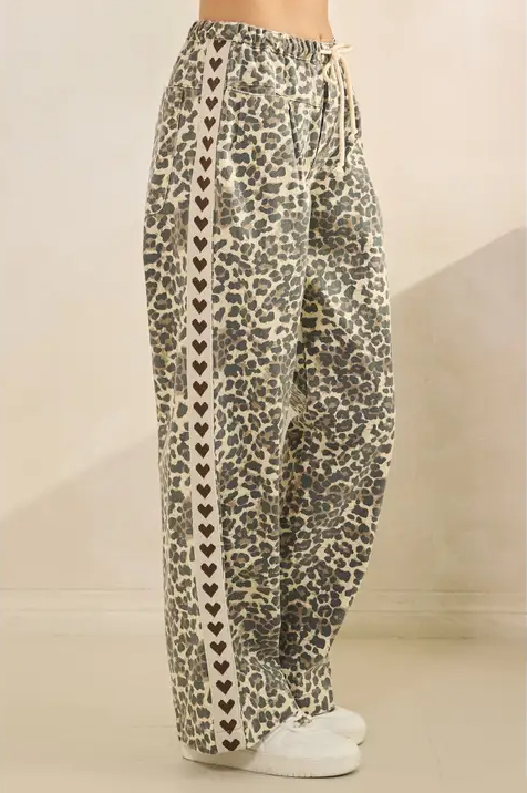 Leopard Printed Striped Wide Legged Pants - Brown Heart