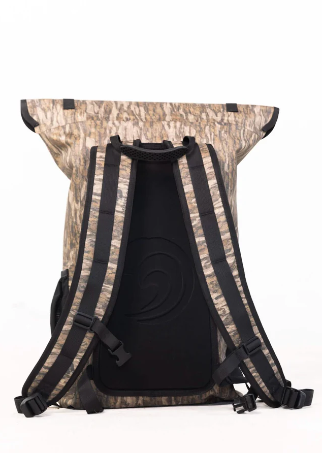 Mossy Oak Bottomland 25-Liter Backpack Dry Bag