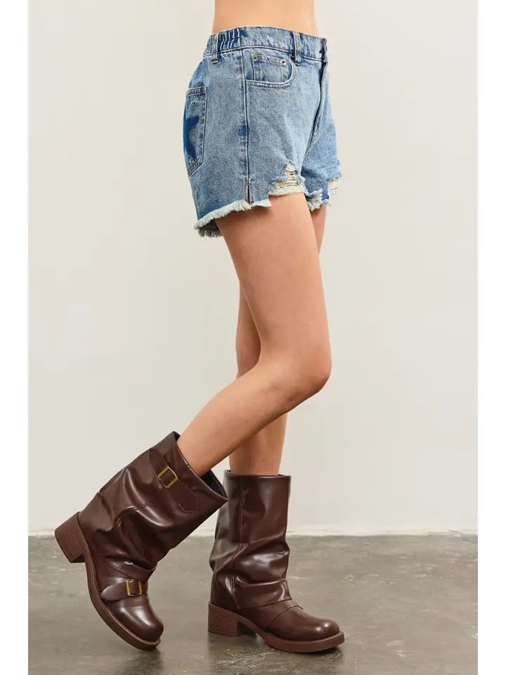 Back Pocket Star Shadow Patch Denim Shorts