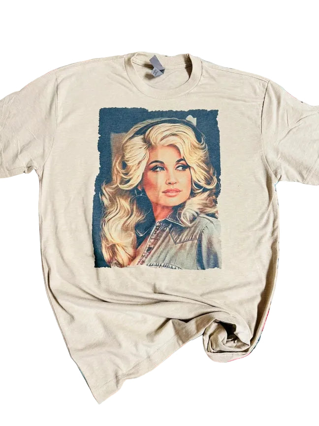 Dolly Portrait Graphic Shirt - Cream