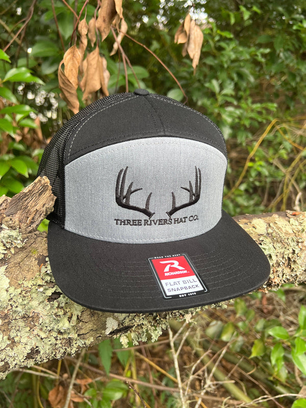 Classic Whitetail Rack - Flatbill Snapback Hat - Richardson 168: Dark Brown/Khaki