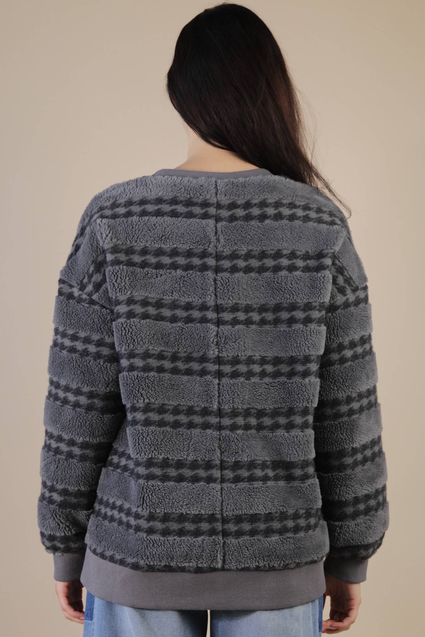 Oversized Textured Fleece Sweater - Grey