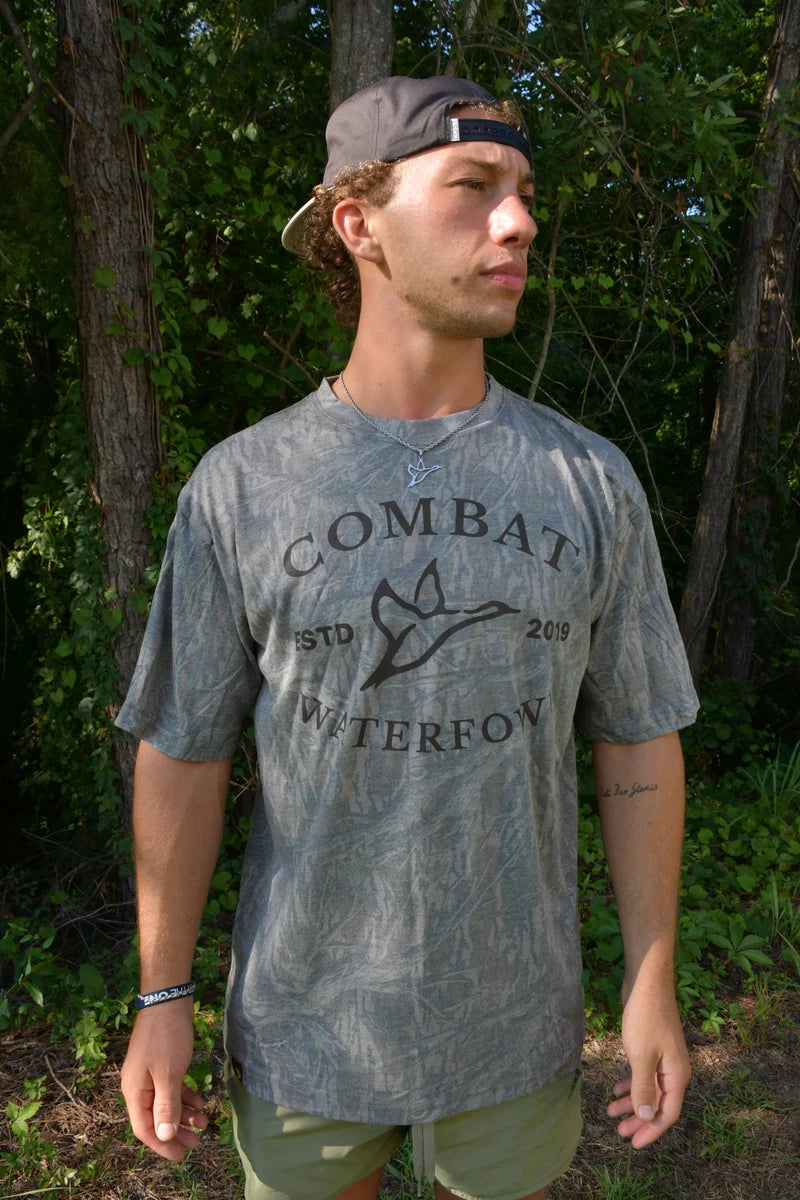 Mossy Oak Washed out Treestand Tee | Chocolate Badge Logo