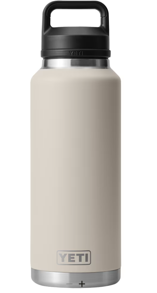 Rambler 46 oz Chug Bottle - Cape Taupe