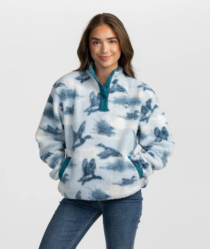 Cozy Cabin Pullover - Skybound