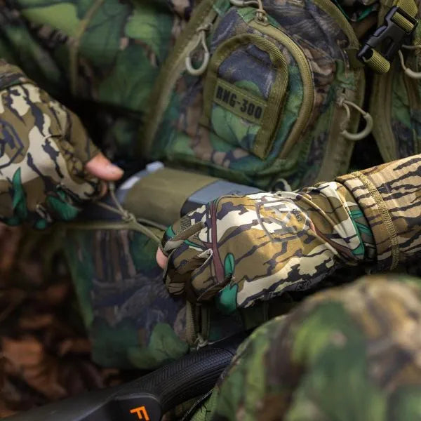 Run N' Gun® Gloves - Mossy Oak® Greenleaf® (Copy)