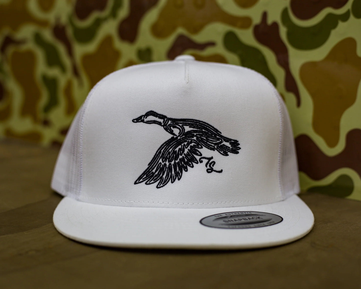 Ghost Duck Trucker - White